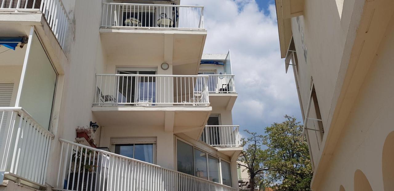 Les Pieds Dans L'O - Appartement 50M2 Front De Mer Saint-Cyr-sur-Mer Zewnętrze zdjęcie